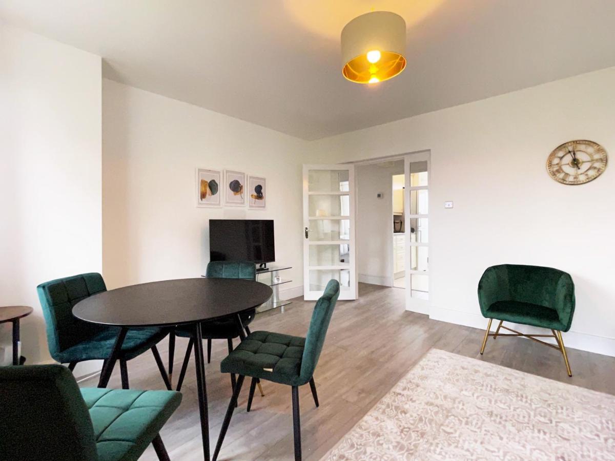 Sophie Place In Vauxhall - 3 Double Beds, 1 Sofa Bed, Spacious Londyn Zewnętrze zdjęcie