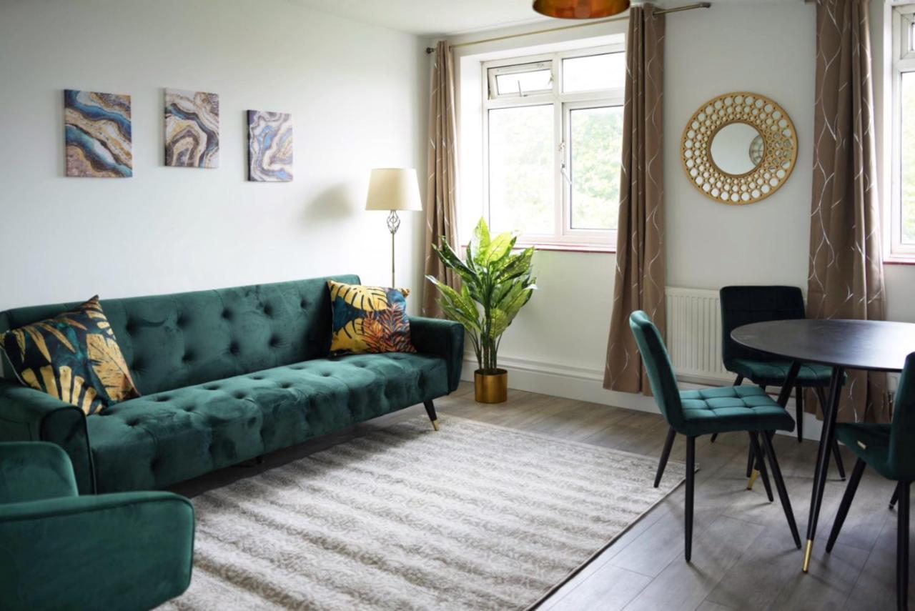 Sophie Place In Vauxhall - 3 Double Beds, 1 Sofa Bed, Spacious Londyn Zewnętrze zdjęcie
